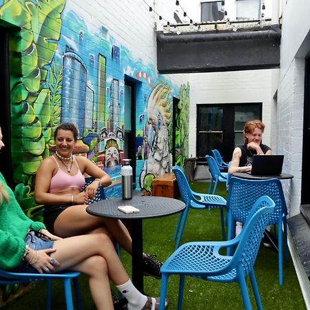 Ritz For Backpackers Hostel Melbourne Exterior photo