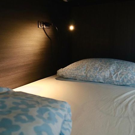 Ritz For Backpackers Hostel Melbourne Exterior photo