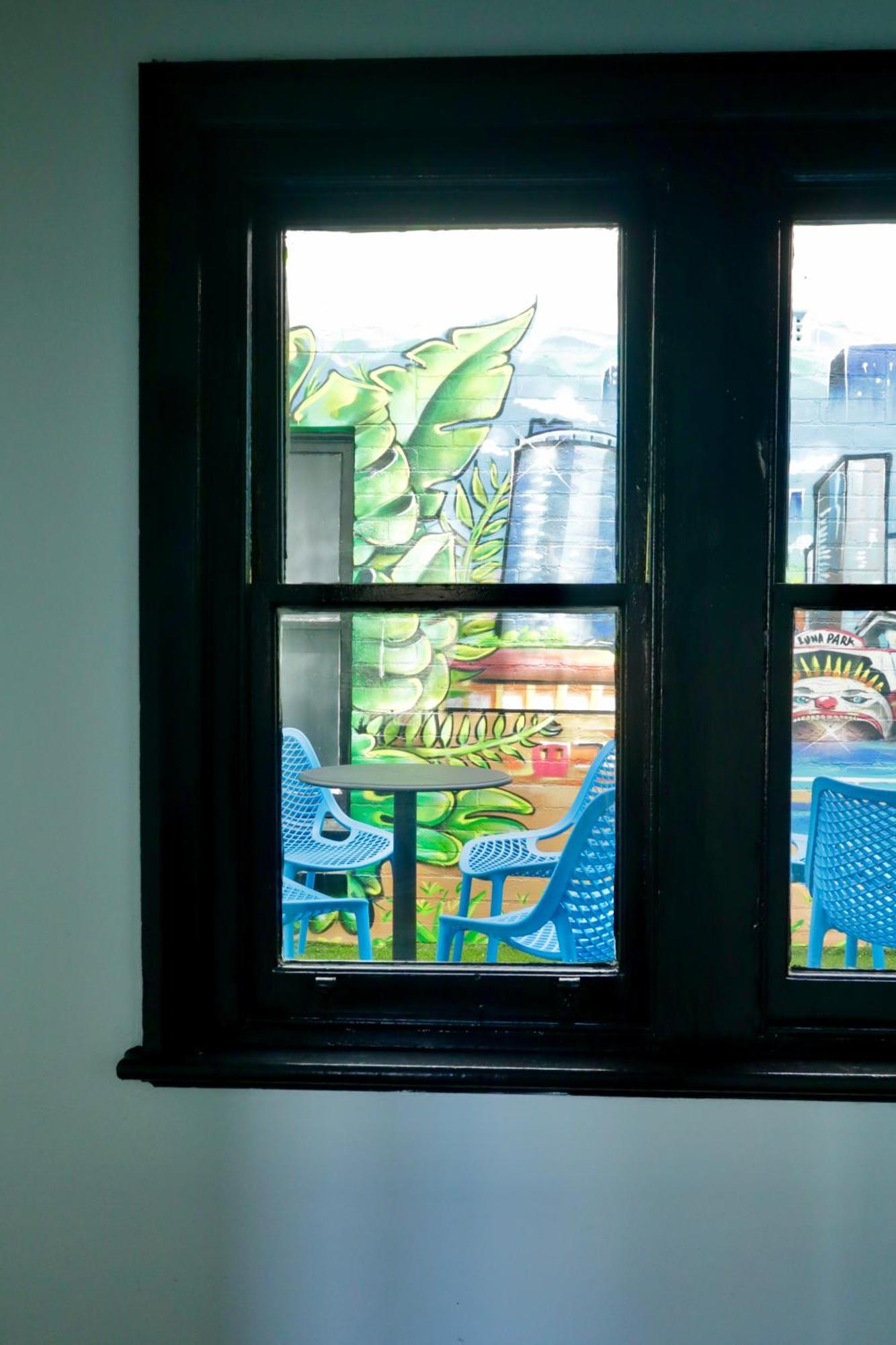 Ritz For Backpackers Hostel Melbourne Exterior photo