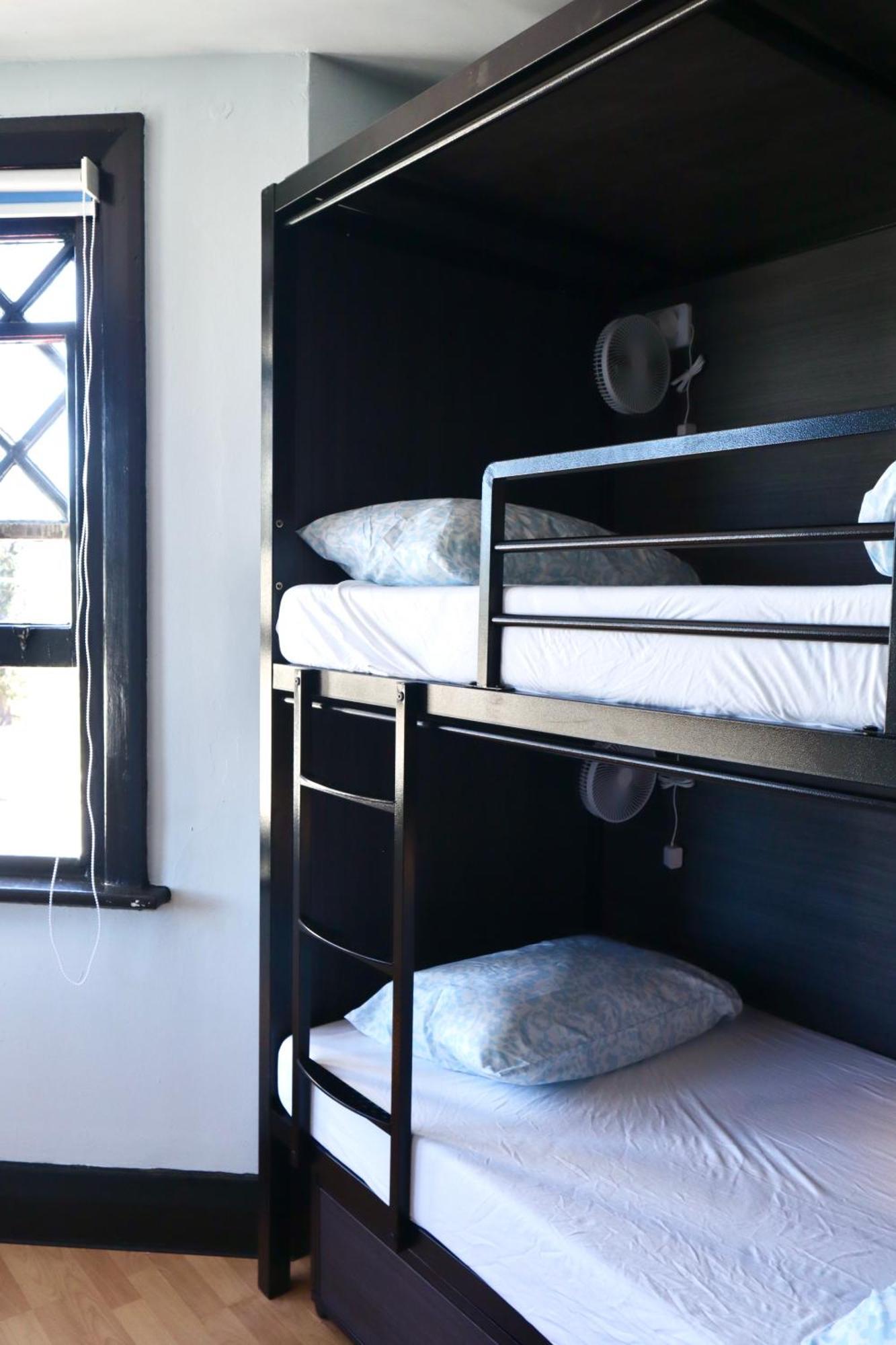 Ritz For Backpackers Hostel Melbourne Exterior photo